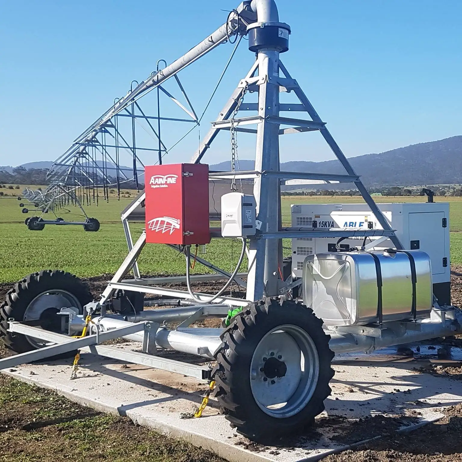 Agriculture Farming Hand Tools - Sistema di irrigazione a pivot centrale